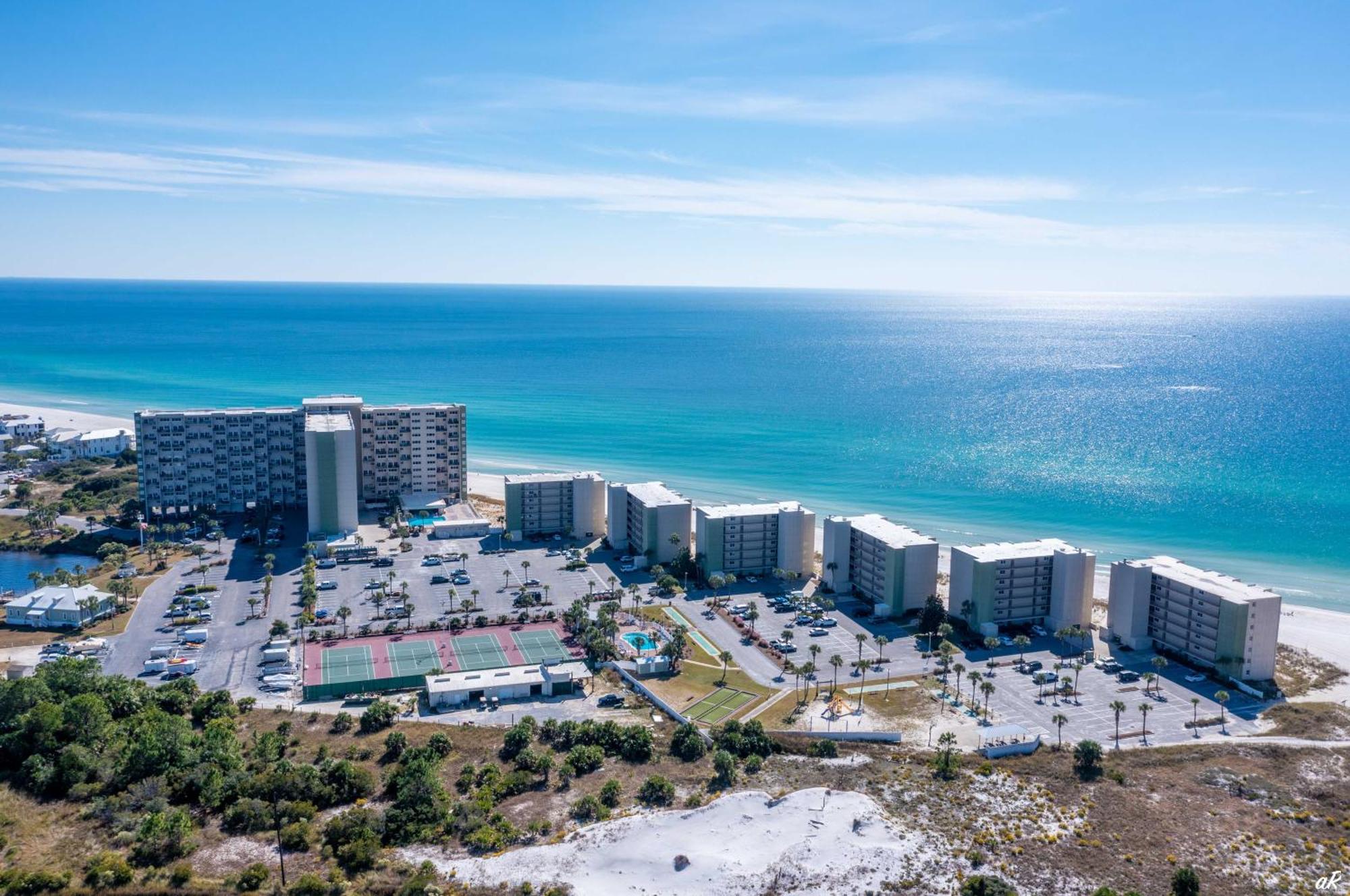 Beautiful Front At Pinnacle Port A-125 * Panama City Beach